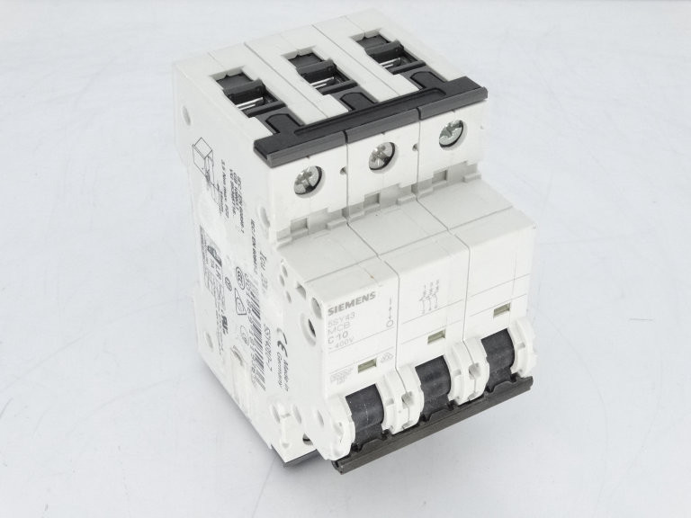 Siemens 5SY4310-7 — photo 3